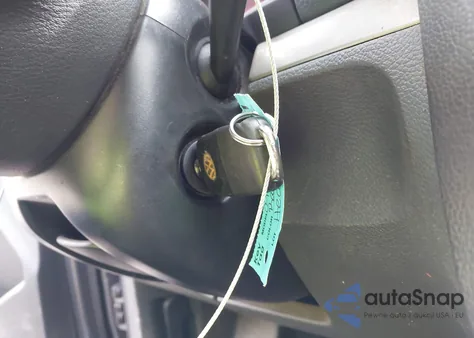 2009 Volkswagen Rabbit S z USA, uszkodzony, nr VIN WVWDA71K69W081619